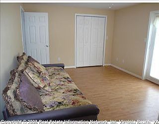 4th image of 1805 Gatewood Ave