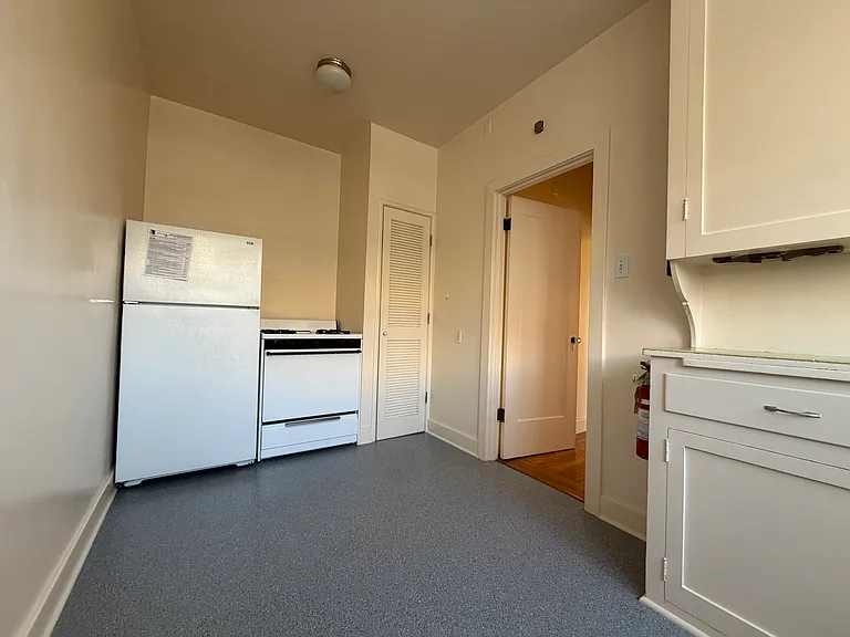 2030 Ashby Ave #3 — Photo 6