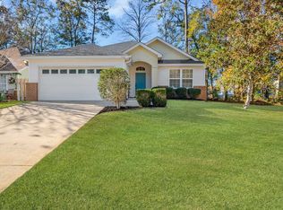2465 Heathrow Dr, Tallahassee, FL 32312