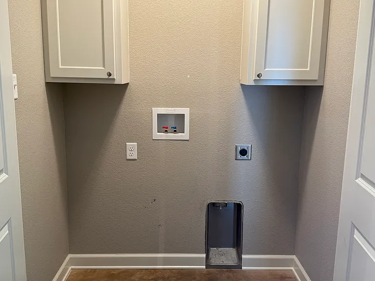 1800 Village Commons Dr #B — Photo 12