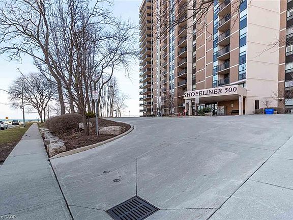 2nd image of 500 Green Rd #901