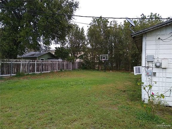 2nd image of 103 S Linda Ln