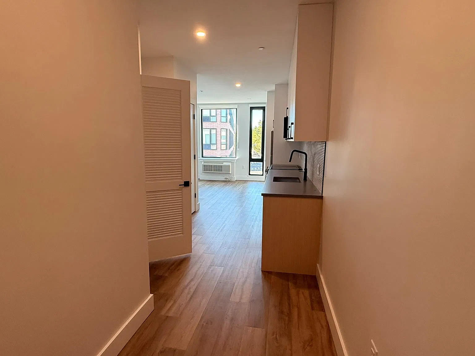 510 Communipaw Ave — Photo 3