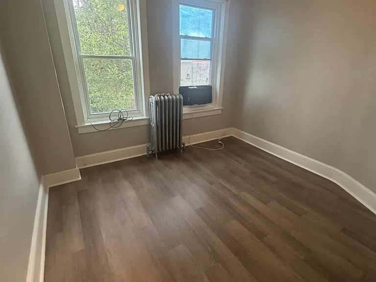 4312 Dobson St — Photo 10