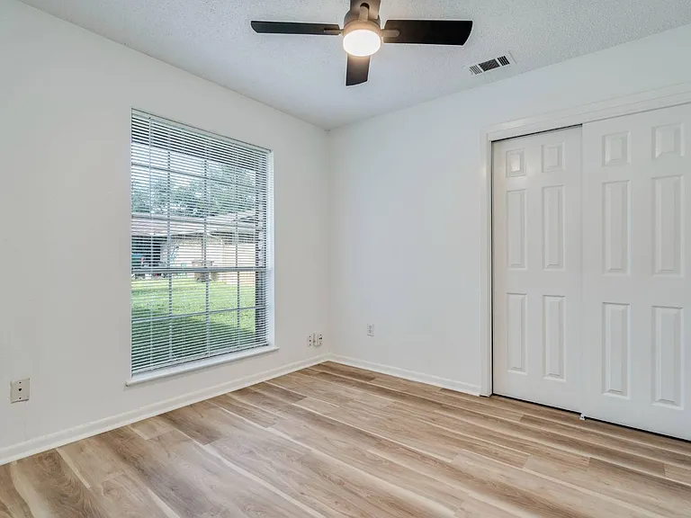 1306 Glenda Dr #A — Photo 15