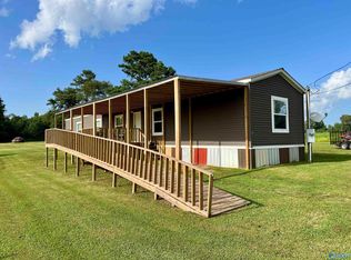 14471 Quinn Rd, Athens, AL 35611