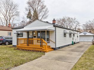 26044 Osmun St, Madison Heights, MI
