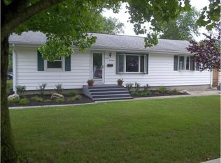 1514 20th St, Charleston, IL 61920