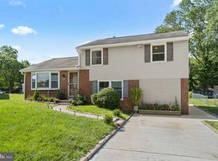 13 Story Rd, Upper Chichester, PA 19014