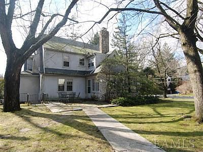 3rd image of 101 Edgewood Ave