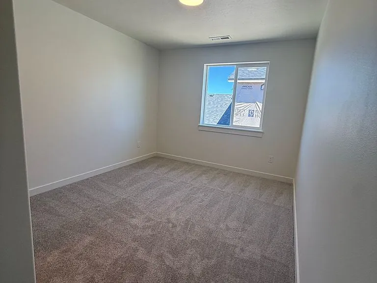 61073 NE Unity Pl — Photo 17