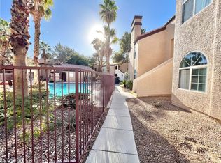 9325 W Desert Inn Rd APT 153, Las Vegas, NV 89117