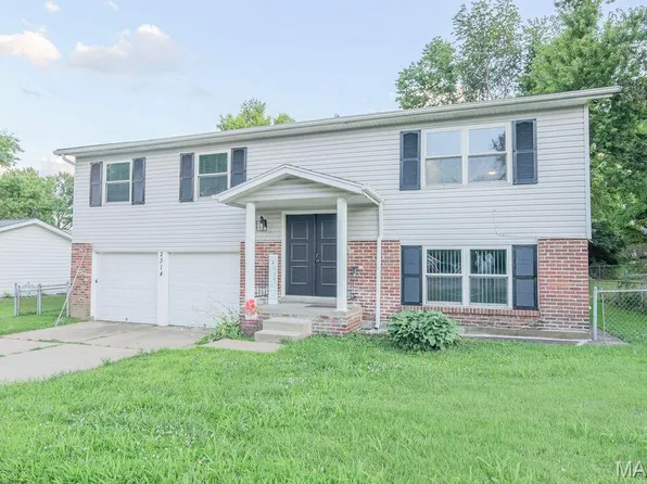 2314 White Ash Ct, Florissant, MO 63031