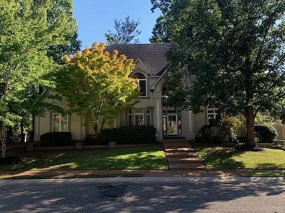 3rd image of 7645 Fairway Forest Dr N
