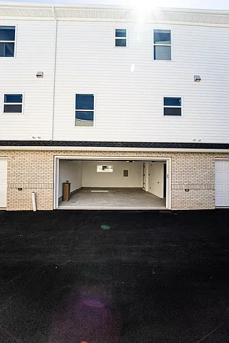 295 Pershing Ave #1-4 Photo 1