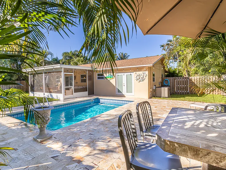 3576 Pandora Ave — Photo 46