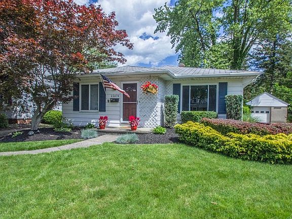5th image of 23476 Clifford Dr