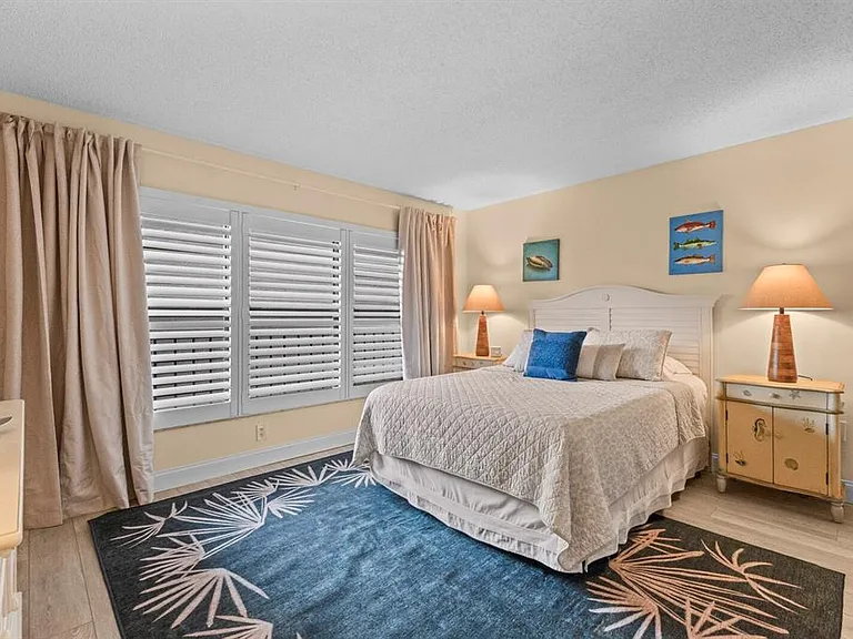 1001 Benjamin Franklin Dr #512 — Photo 17
