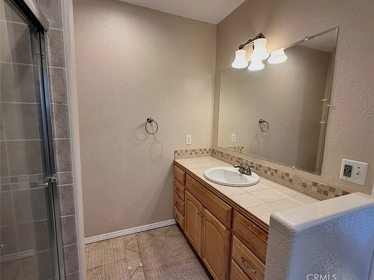 23938 Park Ln — Photo 11