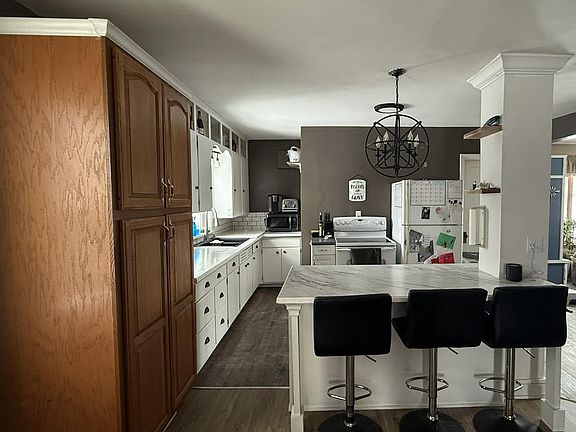 4th image of 1645 Bad Axe Rd