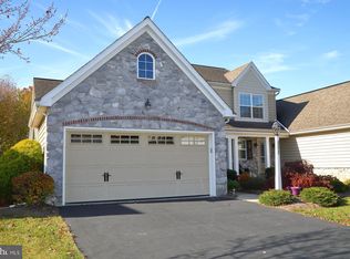111 Waypoint Dr, Lancaster, PA 17603