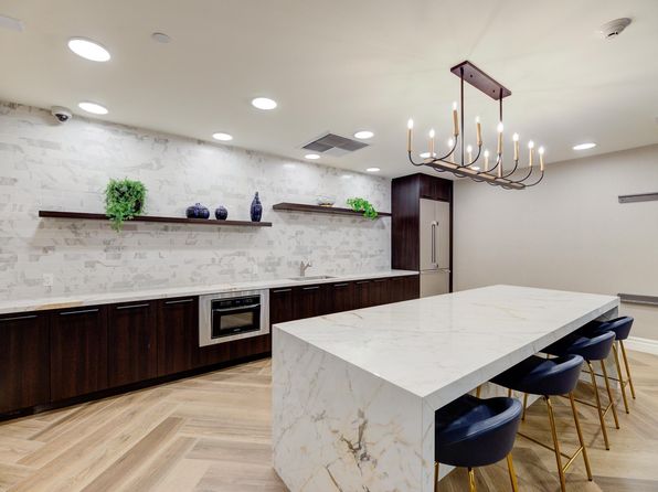 300 N Beaudry Ave #5027