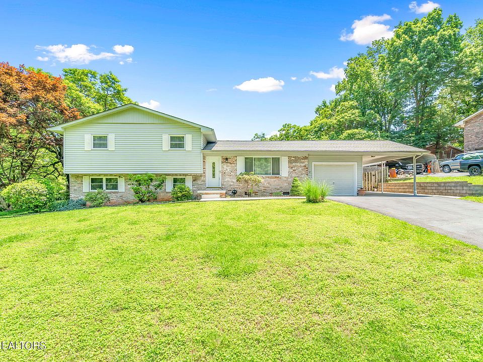 1st image of 225 Woodland Dr
