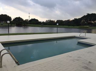 960 E Coco Plum Cir, Plantation, FL 33324