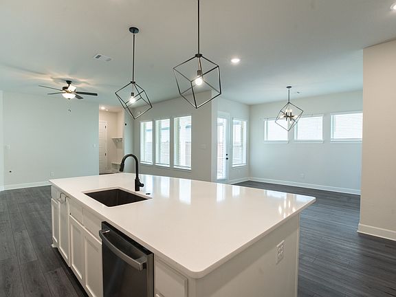 4th image of 9324 Trammel Davis Rd