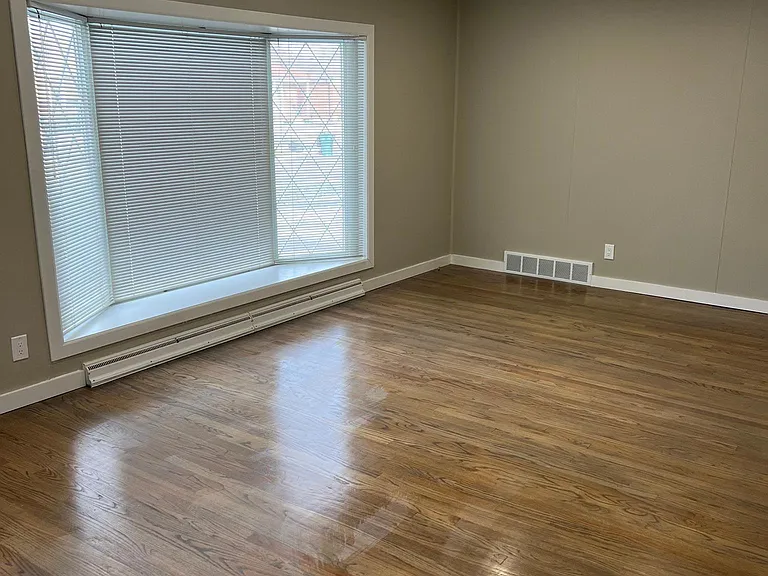 149 Elmsford Ave — Photo 5
