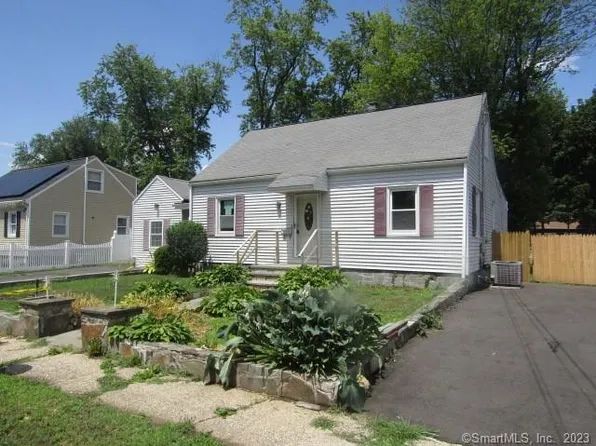 57 Emerald Street, Bridgeport, CT 06610