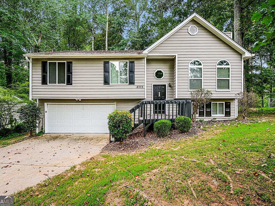 1st image of 8373 Lake Dr