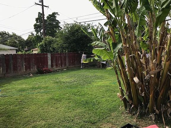 5th image of 1203 E Dakota Ave