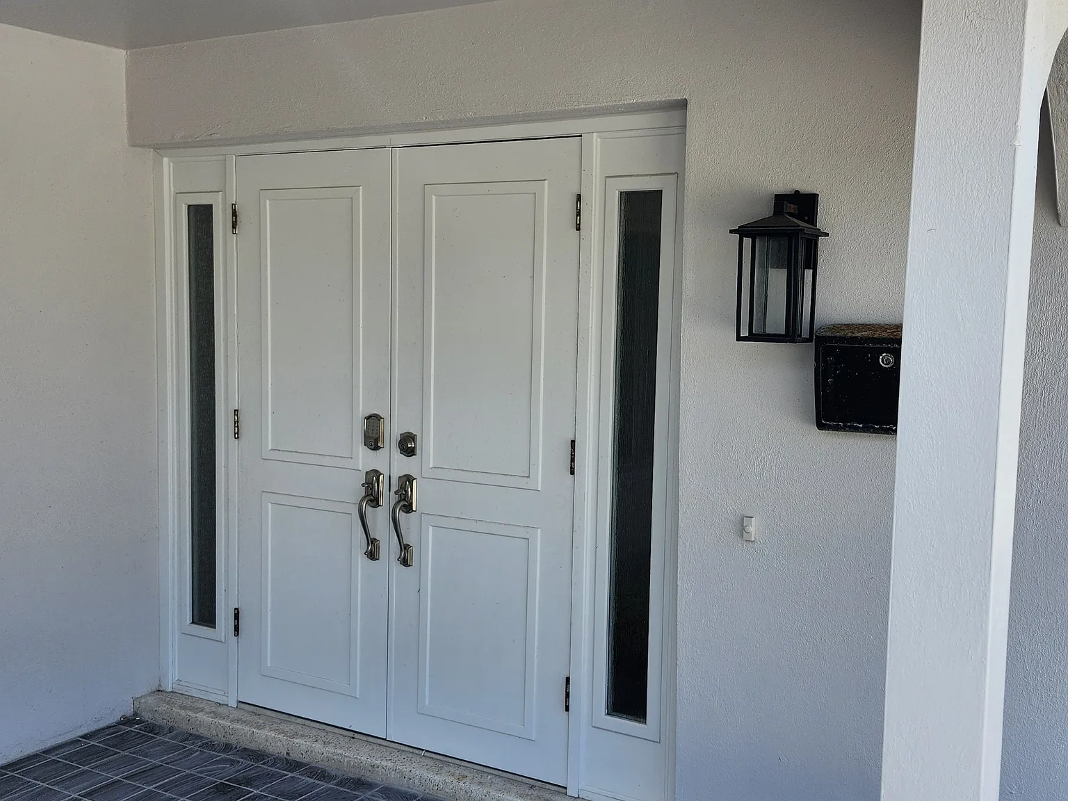2 bed, 2.5 bath, 1715 sqft, $3,500 — Photo 3
