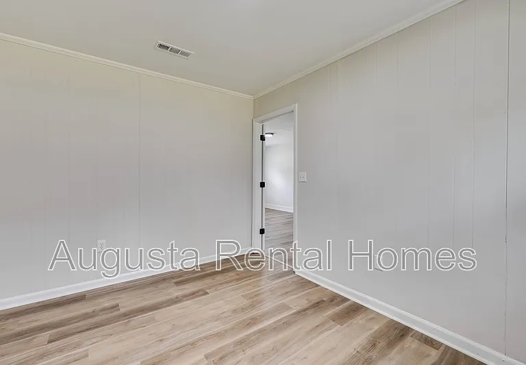 3413 Charing Cross Ct — Photo 17