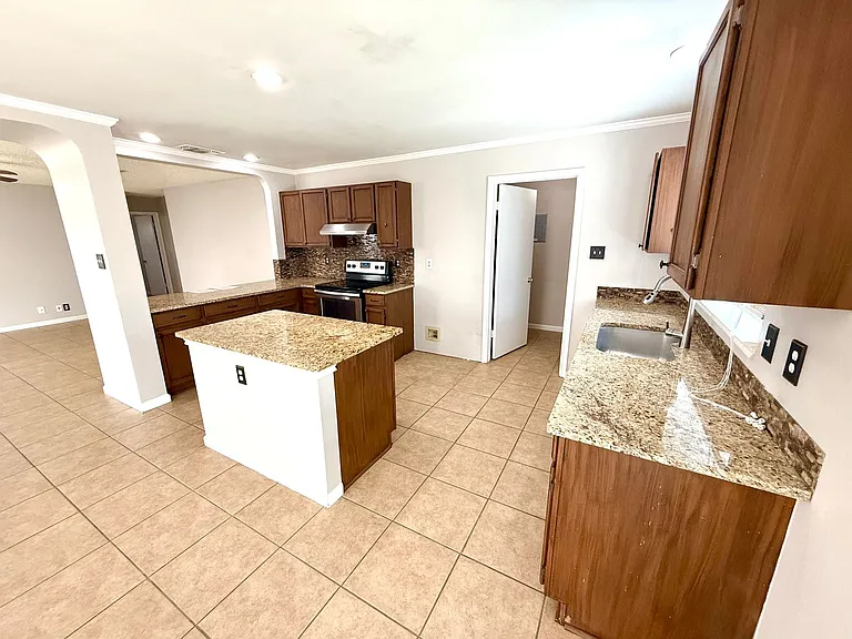 1530 Richland Hills Dr — Photo 10