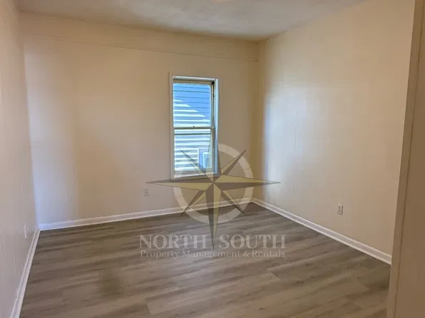 212-218 Lowell St, Fall River, MA 02721