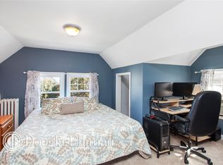 212 E 3rd St, Brooklyn, NY 11218