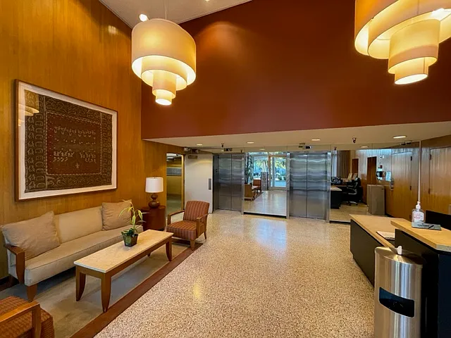 1 bed, 777 sqft, $3,800 — Photo 3
