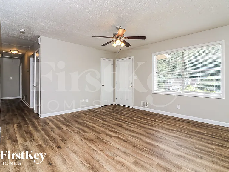 362 Pine Valley Rd SW — Photo 5