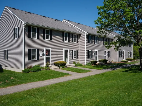 112 Olde Colonial Dr APT 3, Gardner, MA 01440