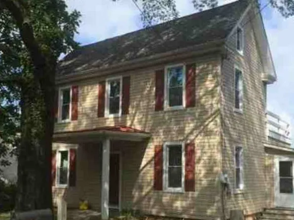 722 Hilltown Pike, Line Lexington, PA 18932
