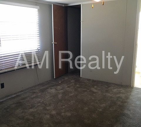 3rd image of 110 Aubry Dr