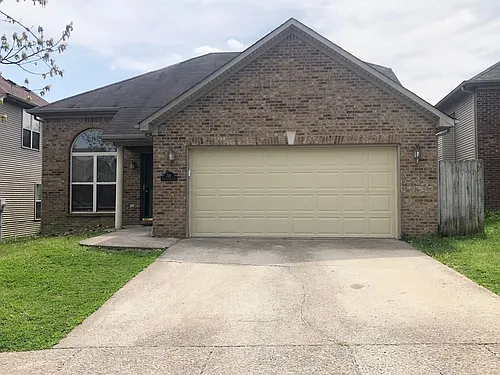 728 Rambling Creek Dr Photo 1
