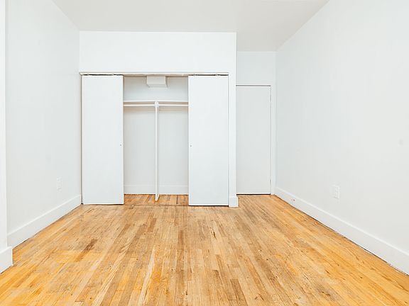 2nd image of 1332 Willoughby Ave APT 3C