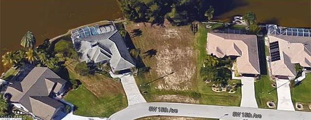 2nd image of 3612 SW 15th Ave