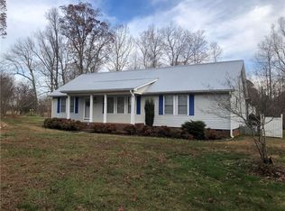 3358 Kimesville Rd, Burlington, NC 27215