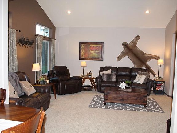 Vaulted ceilings  