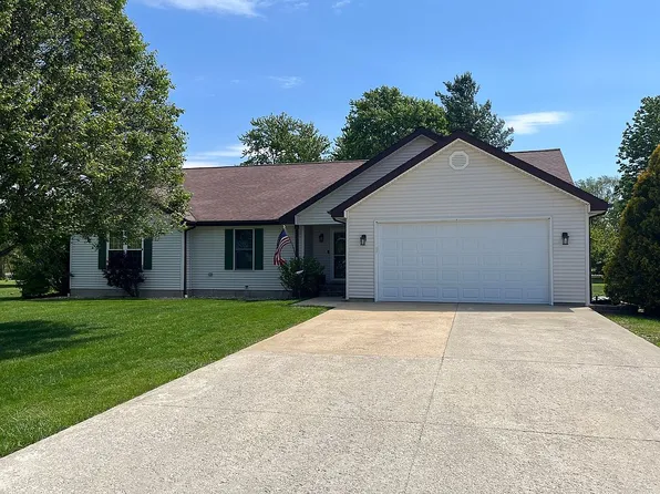 296 N Seventy East Rd, Loda, IL 60948
