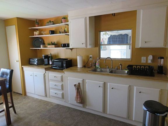 5th image of 858 Mango Dr #720
